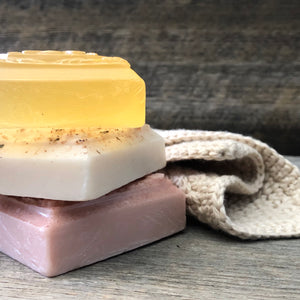 Honey Bee - Tasmanian Leatherwood Soaps - Natural Skincare - Blended in Tasmania- Salamanca Skincare Co